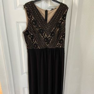 NWT Long Black Sleeveless Dress with Lace